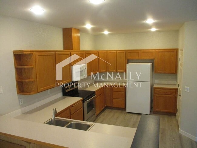 Photo - Charming Condo with Bonus Room in Horseshoe Gardens