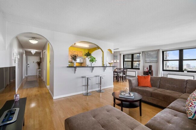 Photo - 7855 JFK Blvd E Unidad 18B