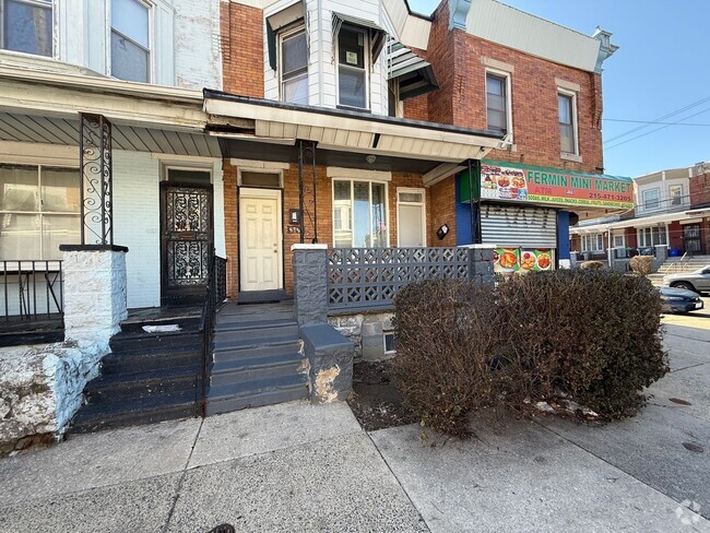 Building Photo - 5560 Chancellor St Unit #2 Rental