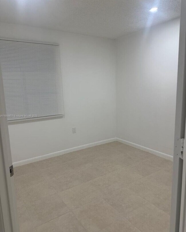 Photo - 1165 NW 125th Pl