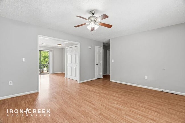 Photo - 20 Brookdale Rd