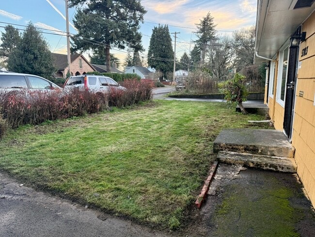 Photo - 5303 NE 72nd Ave.