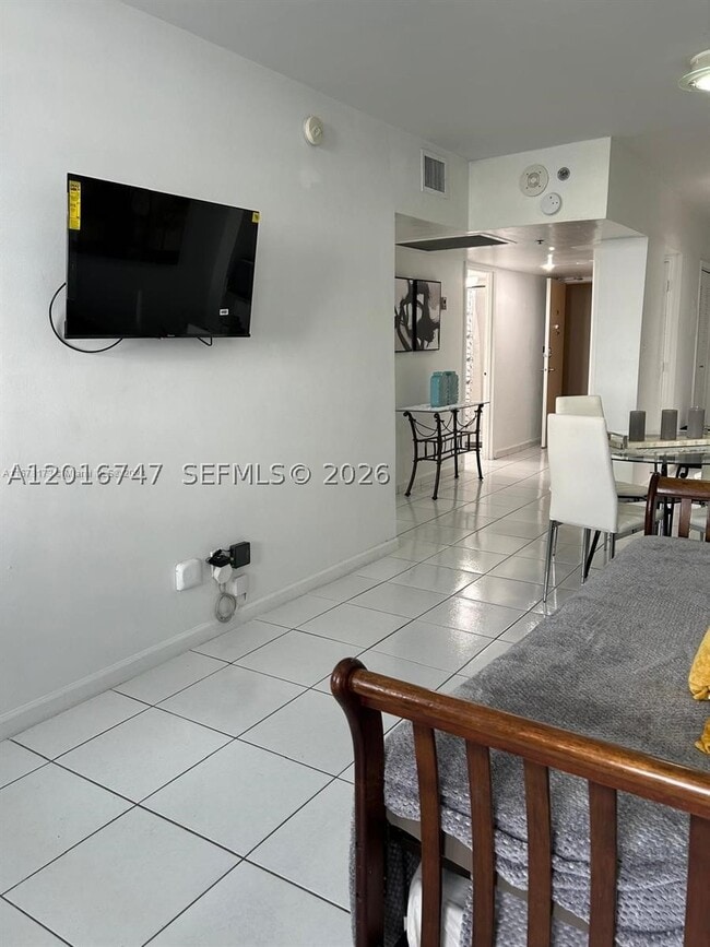 Photo - 100 Lincoln Rd Unit 437