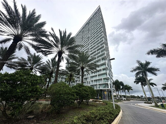 Building Photo - 2000 Metropica Wy Unit 1401