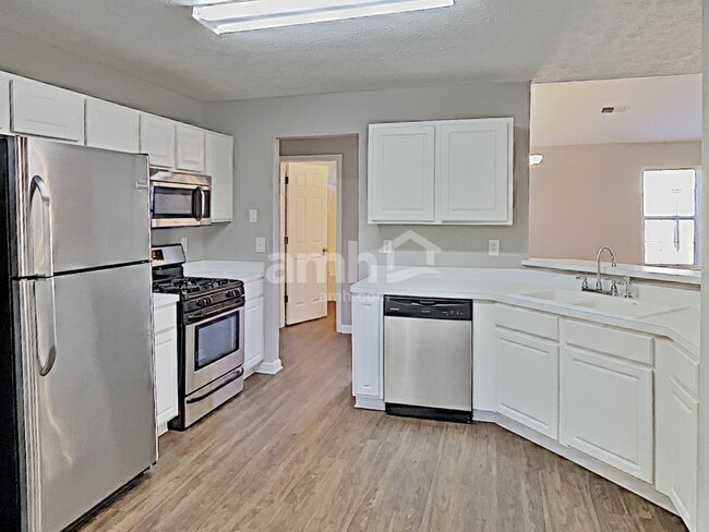 Photo - 4607 Noah Overlook E