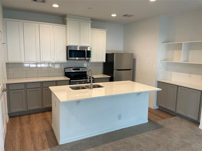 Photo - 112 Kelly St