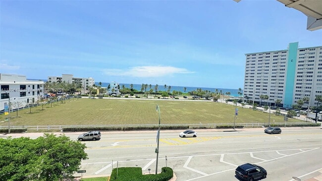 Building Photo - 4117 Bougainvilla Dr Unit 508 Rental