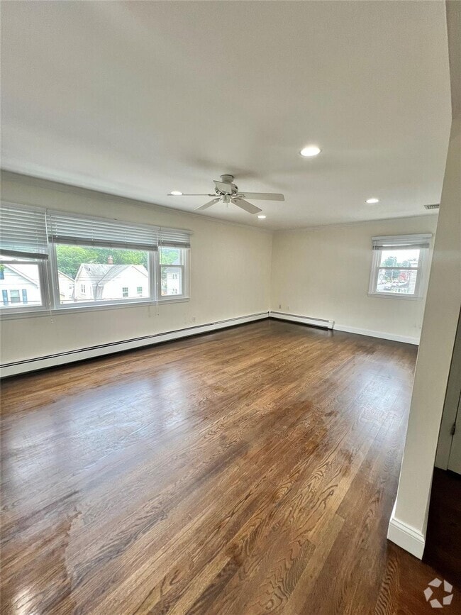 Building Photo - 254 Madison Ave Rental