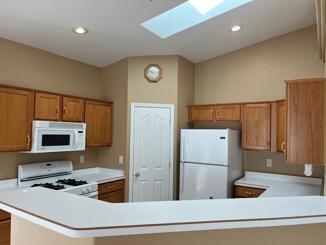 Photo - Spacious Three Bedroom Home in Granville R...