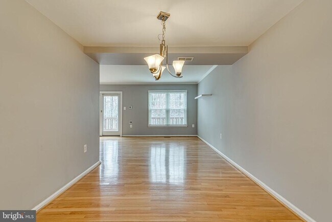 Photo - 4406 Churchman Ct