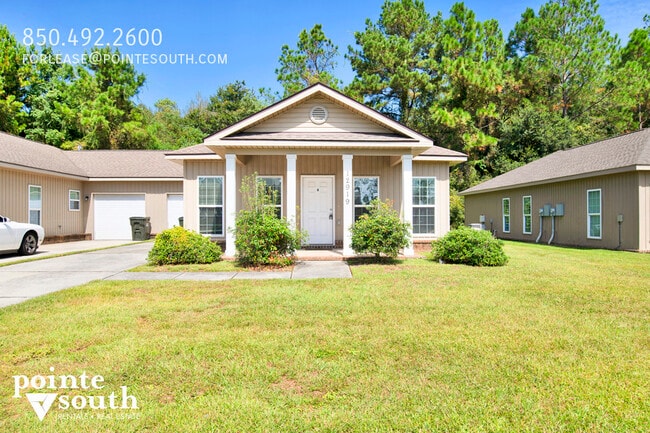 Photo - 12919B Churchill Dr