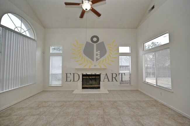 Photo - 2233 E Christopher Dr