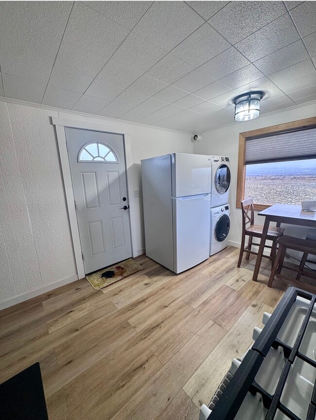 Photo - 162 Fremont Lake Rd