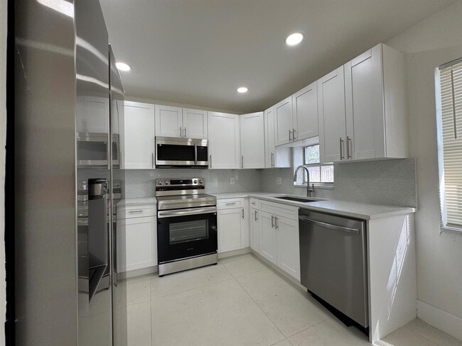 Building Photo - 6610 Greene St