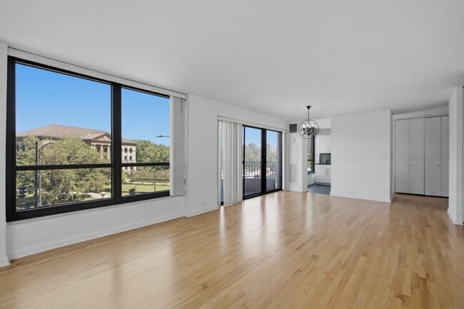 Photo - 2020 N Lincoln Park W Unit 2F