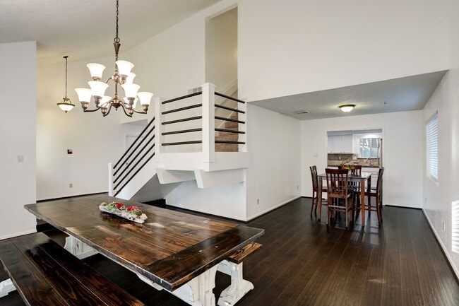 Photo - 121 Misty Brook Ln