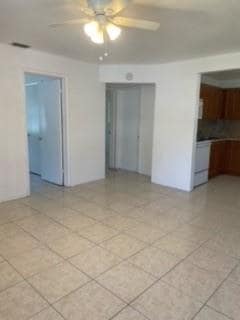Photo - 5600 Hope St