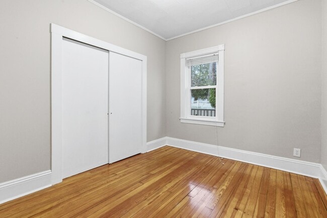 Photo - 35 Oakland St Unit 1