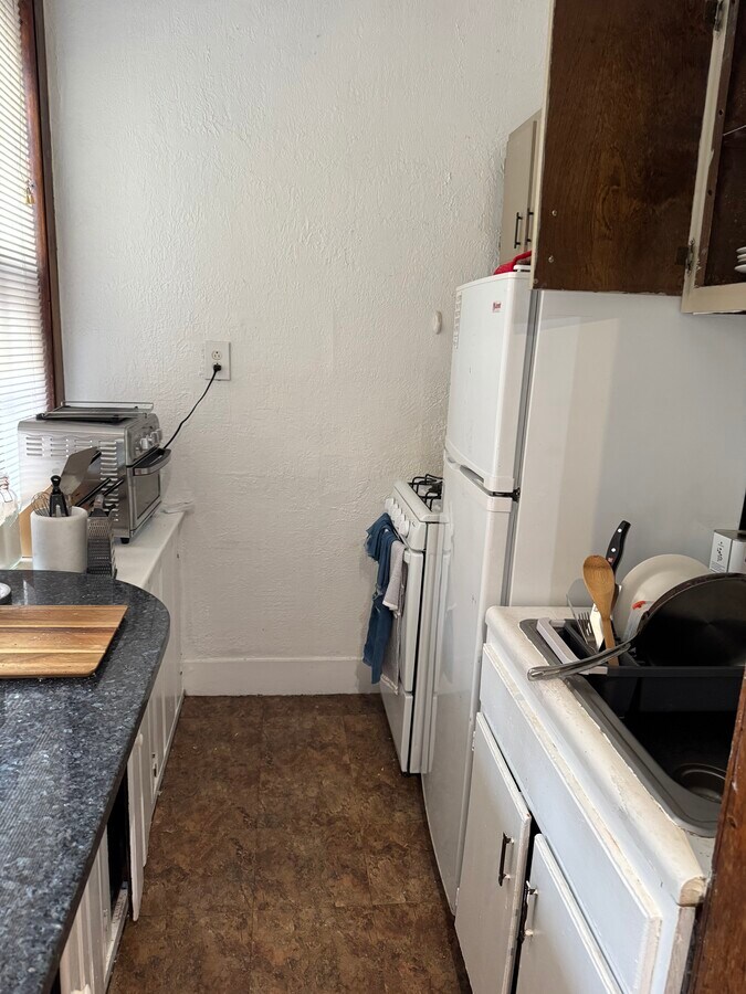 Photo - 42 S Russell St Unit 3