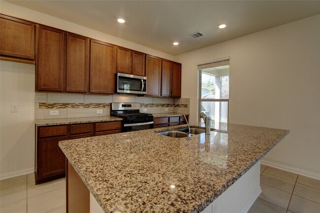 Photo - 4006 Shady Palmetto Dr