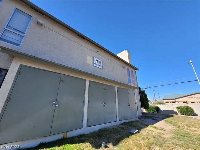 Photo - 2981 Country Manor Ln Unidad 118