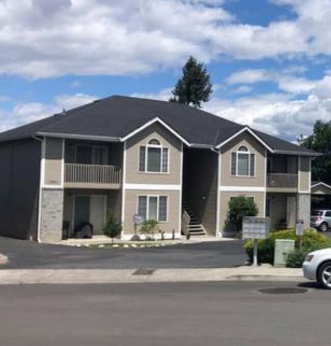 Photo - 1350 Brown St Unidad D