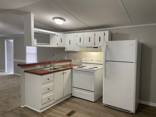 Photo - 3 bed 2 bath singlewide