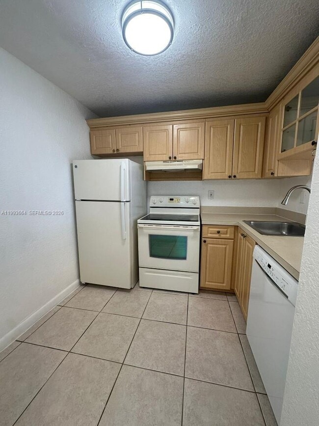 Photo - 9360 Fontainebleau Blvd Unit 104