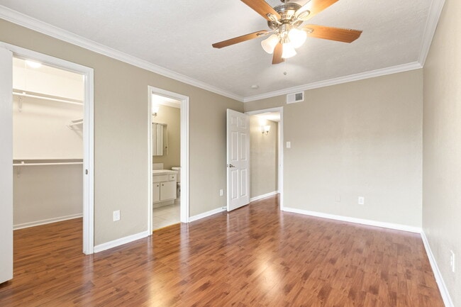 Photo - Walden of Westchase