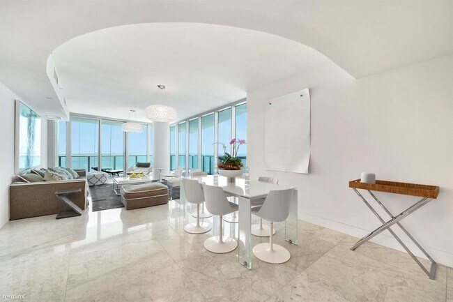 Photo - 4 br, 4.5 bath Condo - 17001 Collins Ave A... Unit Apt 3001