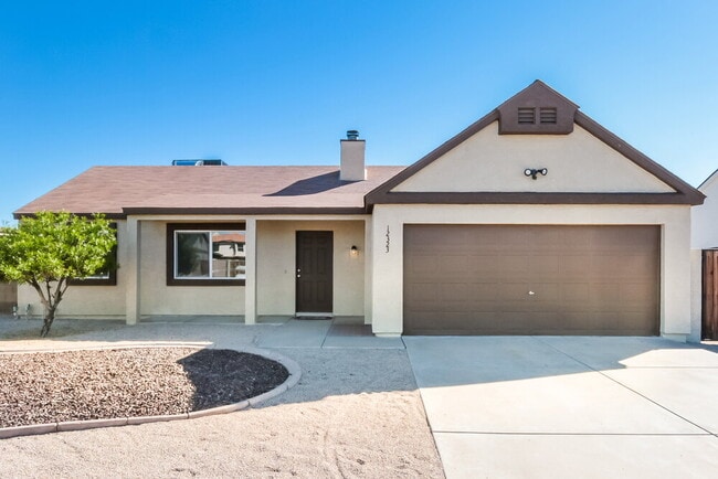 Building Photo - 12323 N 86th Ln