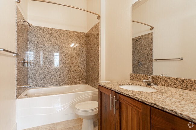 2BR, 2BA - 1,004 SF - Kay's Crossing