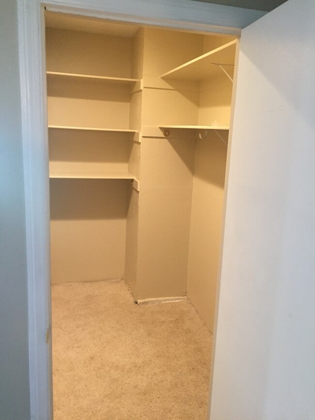 Photo - 875 S Arroyo Dr
