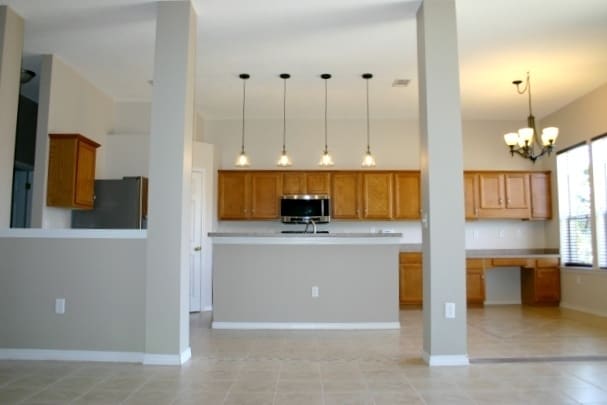 Photo - Beautiful and Well Maintained