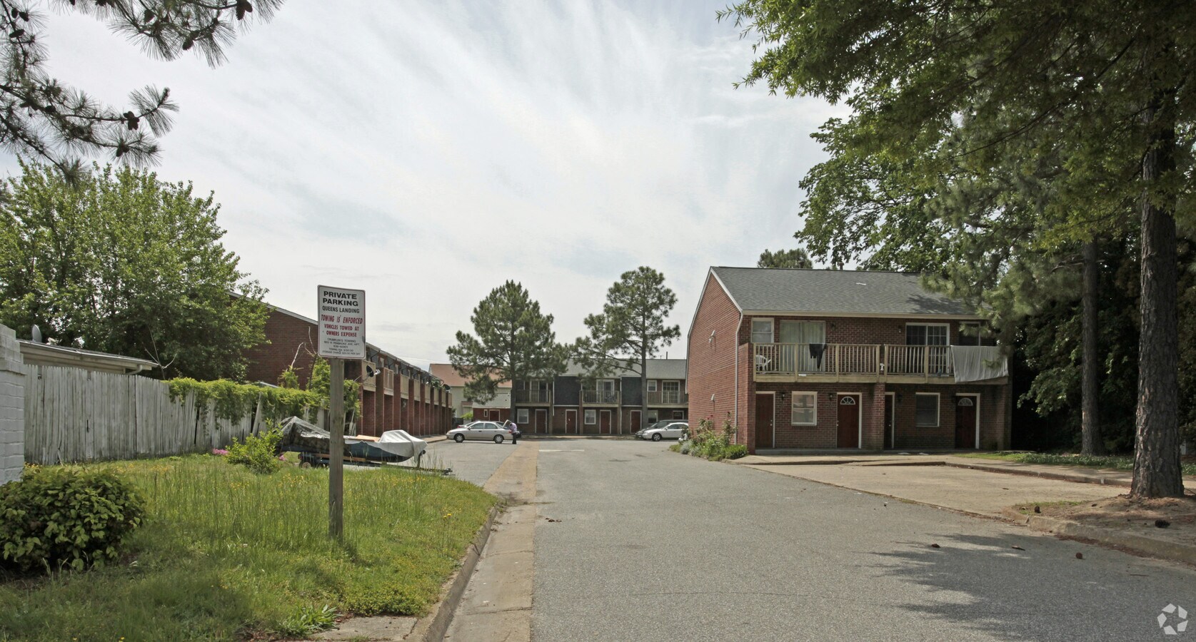 Photo - Queen's Landing Apartments