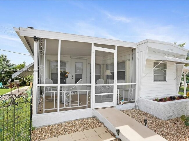 Photo - 8616 SW 16th Pl House