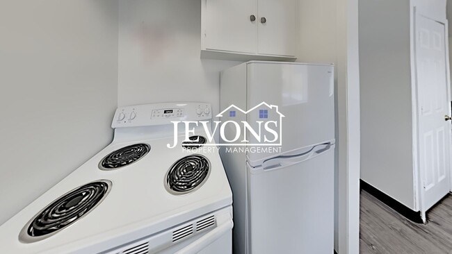 Photo - Embrace the cozy charms of this single-family home in Yakima's heart Unit 807