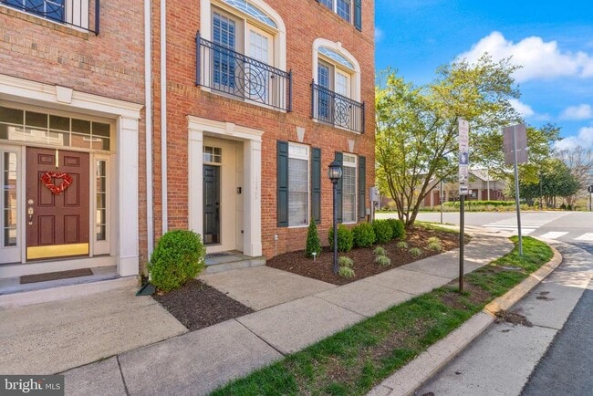 Photo - 42465 Regal Wood Dr