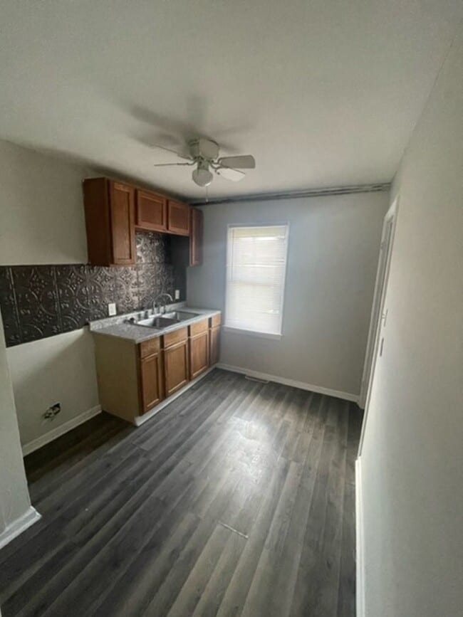 Photo - Cozy Two Bedroom! Available Now! Section 8 Welcomed