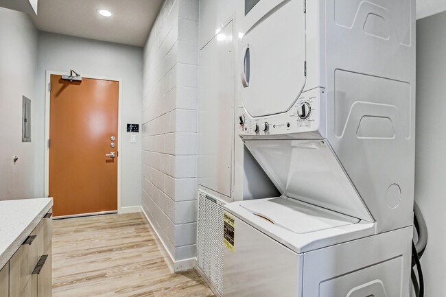 Photo - 3113 St Charles St Unit 300