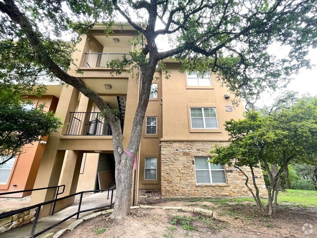 Building Photo - Stunning 2 Bedroom, 2 Bathroom Condo with ... Unit 3203