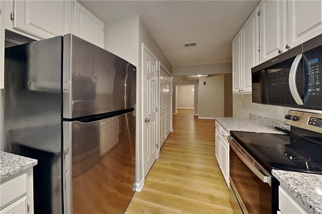 Photo - 3776 Westchase Dr