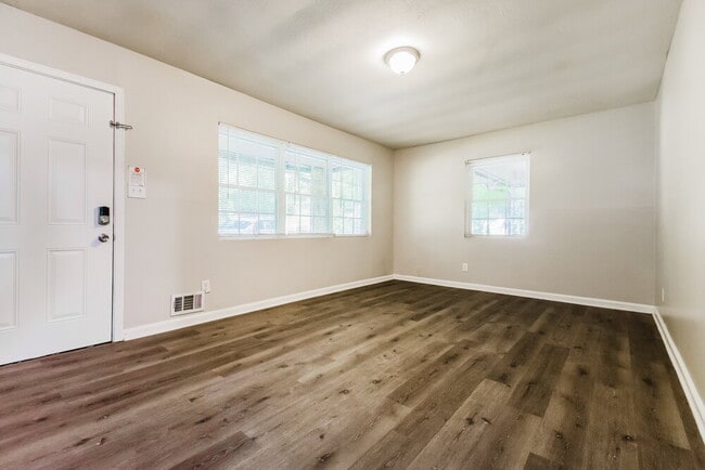 Photo - 3946 Creel Dr