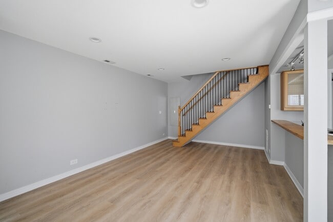 Photo - 1180 Cove Dr