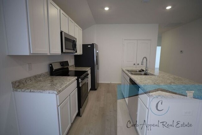 Photo - New construction in Jonesboro - beautiful 4 bed / 2 bath home - Valley View!!