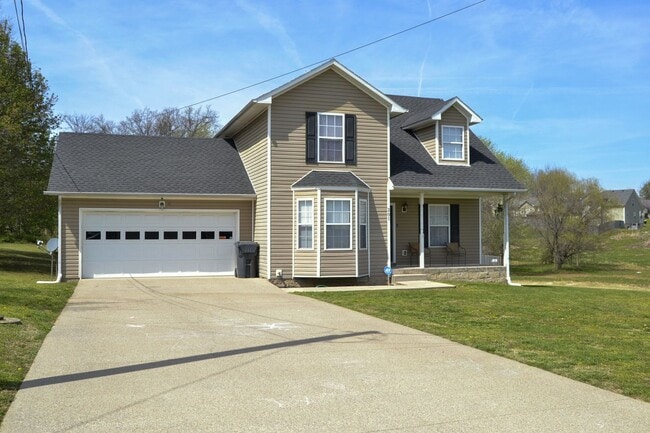 Photo - Large Home Coming Soon! Close to Fort Campbell with Large Fenced Yard