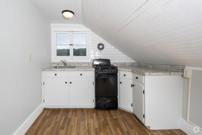 Building Photo - 882 4th Ave Rental