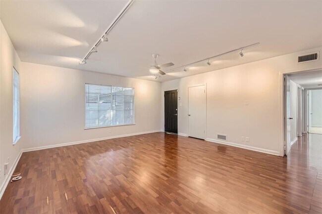 Photo - 1508 Ridgemont Dr