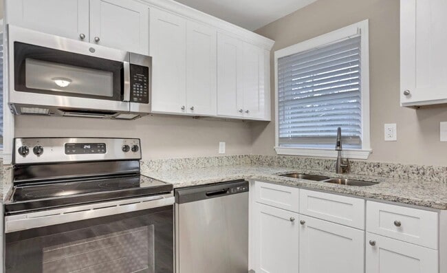 Photo - 4803 Glenwood Rd