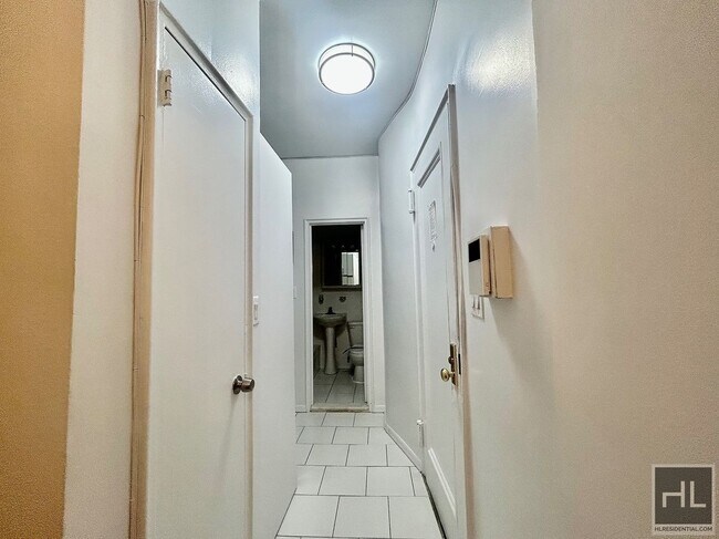 Photo - EAST 89 St Unidad A